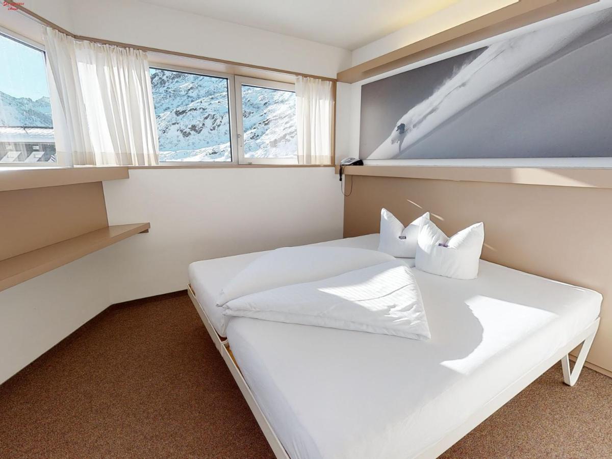 Hotel Ski Austria St.Christoph A.A. Sankt Christoph Am Arlberg Exteriör bild