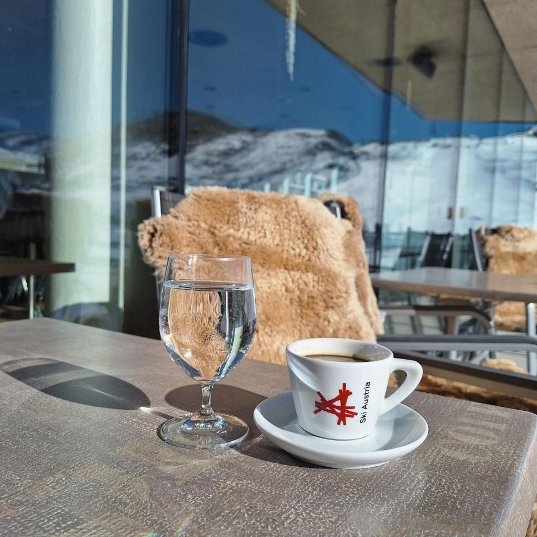 Hotel Ski Austria St.Christoph A.A. Sankt Christoph Am Arlberg Exteriör bild