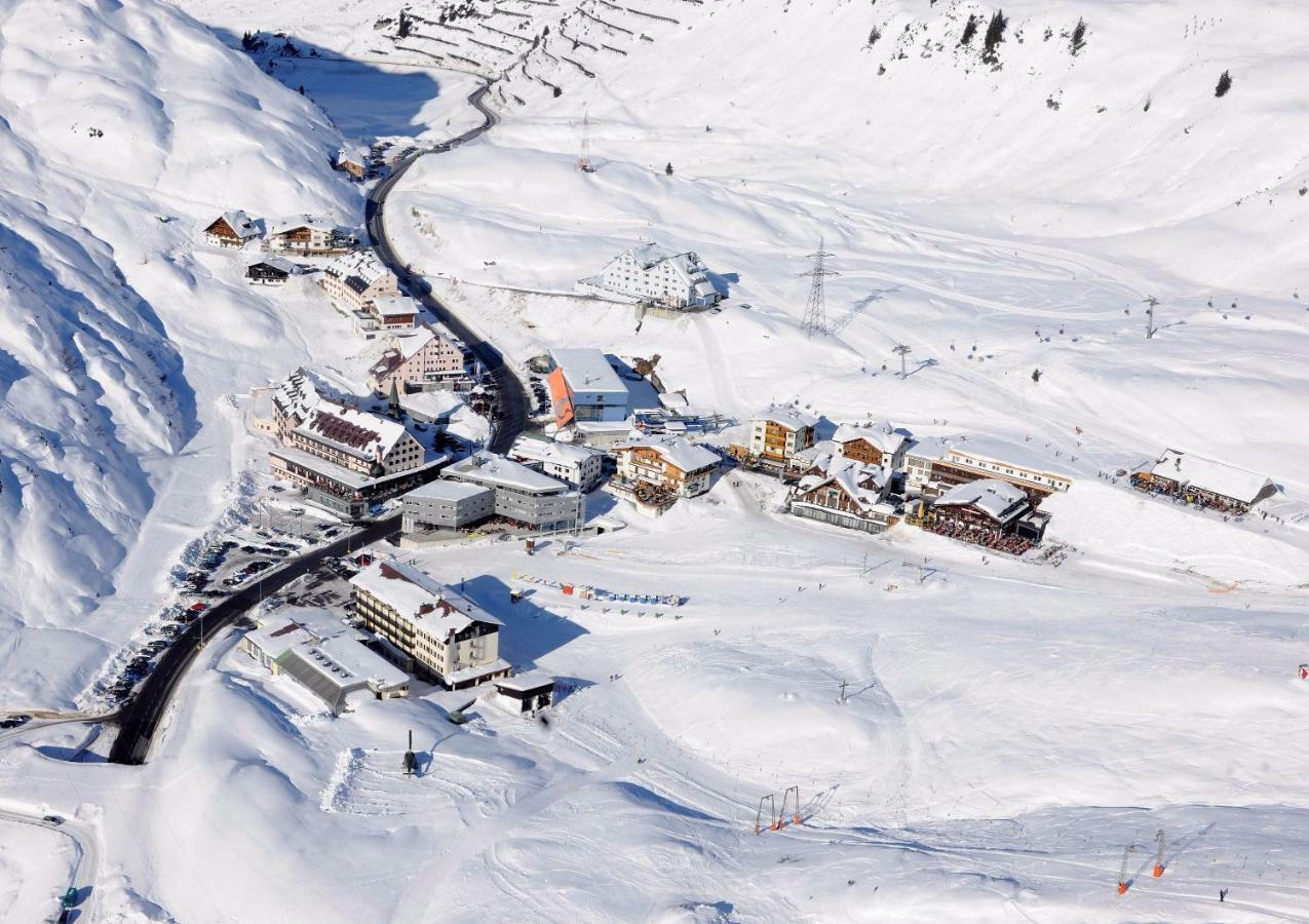Hotel Ski Austria St.Christoph A.A. Sankt Christoph Am Arlberg Exteriör bild